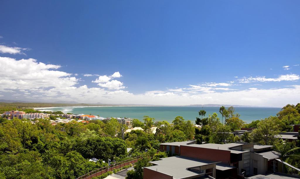 Peppers Noosa Resort And Villas Exteriér fotografie View of the bay from the west