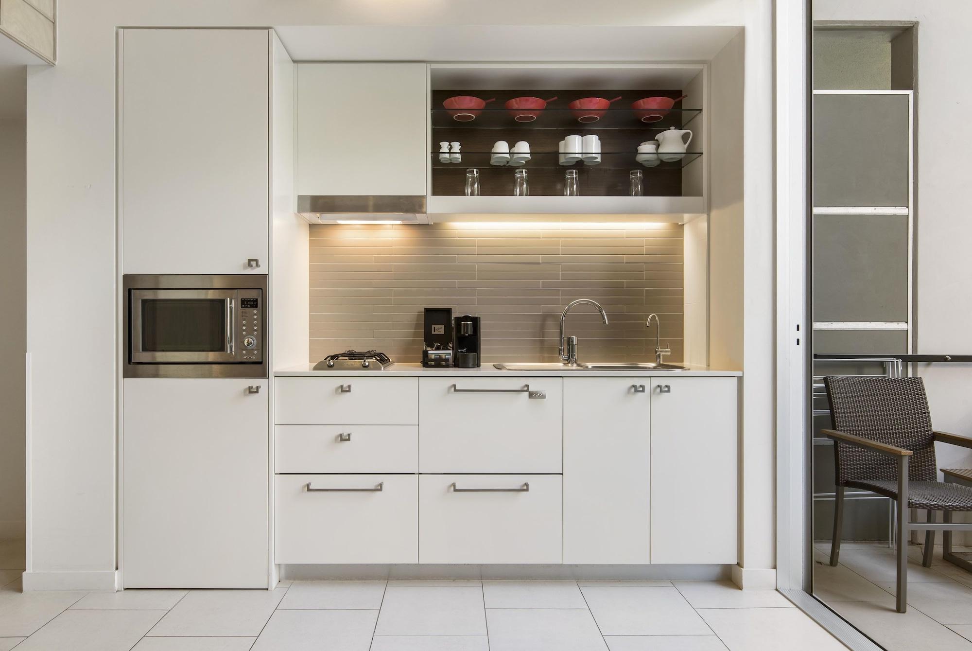 Peppers Noosa Resort And Villas Exteriér fotografie A small kitchen